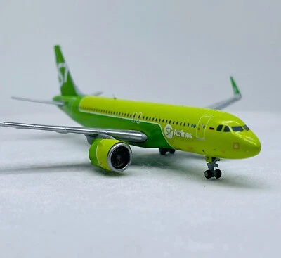 S7 - Siberia Airlines Airbus A320neo - Envío Gratis Foto 1 de 4