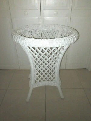 Base de mesa de mimbre de ratán vintage sin vidrio estilo cabaña envío no incluido  Foto 1 de 4