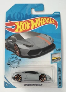 NEW ~ HOT WHEELS ~ LAMBORGHINI HURACAN ~ FACTORY FRESH 9/10 Collector Car - Picture 1 of 1