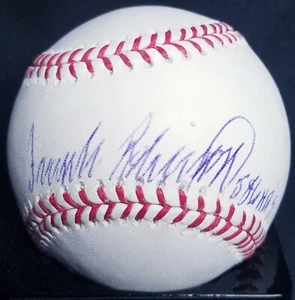 Frank Robinson Reds Orioles auto signed Rawlings ROMLB baseball MLB not PSA/DNA - Picture 1 of 4