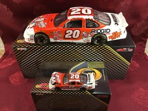 TONY STEWART #20 Coca Cola Polar Bear 2001 RCCA 1/24 Elite 1/64 Car Diecast SET - Picture 1 of 12