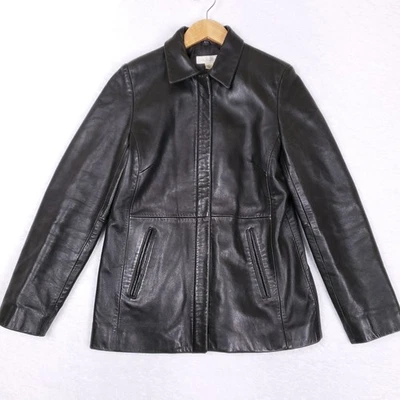 Chaqueta de Cuero Esquinera Informal Cremallera Frontal Ajustada Estilo Pequeña Negra Clásica Foto 1 de 4