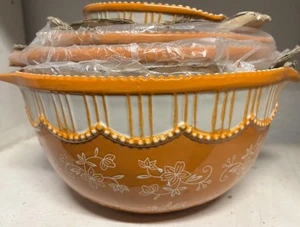 Temptations By Tara NEW Set Of 5 Nesting Bowls Floral Lace Orange - Picture 1 of 4