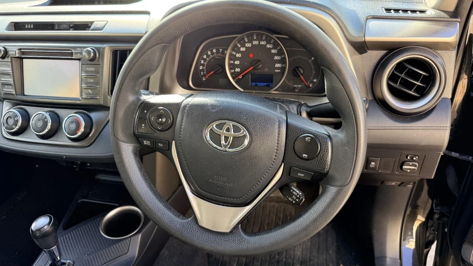 TOYOTA RAV4 XA40 12/2012-12/2018 STEERING COLUMN SHROUD W/ KEY START TYPE - image 1 of 4