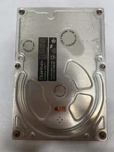 Disque dur SCSI 3,5" Quantum ProDrive LPS GM24S022 Rev 02-D 240SC 240 Mo 50 broches - Photo 1/3