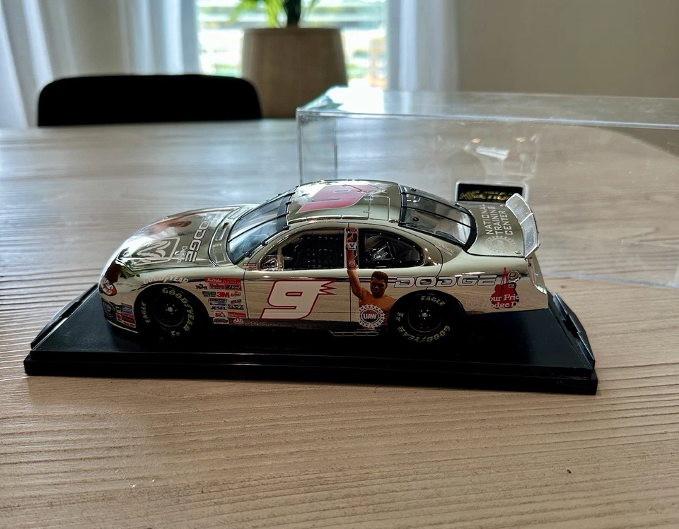 NASCAR EDICIÓN LIMITADA BILL ELLIOT #9 DODGE CON MUHAMMAD ALI ACTION 2001 Foto 1 de 4