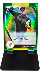 Kumar Rocker Raro 2021 Panini PDP 10 Base Autógrafos Prizms Verde y Amarillo Hyper - Imagen 1 de 2