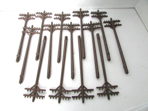 15 pcs Lionel Telephone Poles  0 scale Brown  no bases H7 - Picture 1 of 2