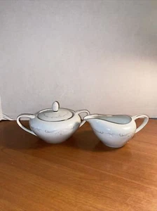 Kimberly Fine China "Trianon" ~ Creamer And Sugar Bowl - Picture 1 of 9