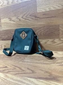 NWT Herschel Supply Co Heritage Crossbody Bag Copen Blue Crosshatch - Picture 1 of 5