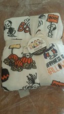 Berkshire Peanuts Halloween Snoopy 55 x 70 Throw Blanket