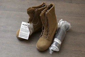 Brand New! Altama Boots Cold Weather Goretex With Winter Boot Liners Size 9 1/2 - Picture 1 of 6