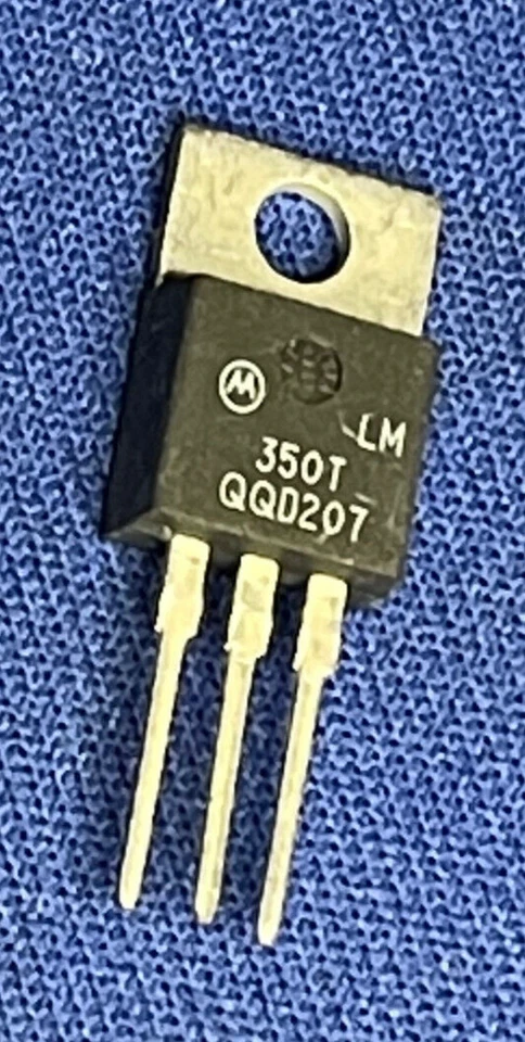 LM350T MOTOROLA TRANSISTOR TO-220 PACKAGE NOS LAST ONES QTY-1 - Image 1 of 1
