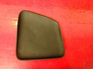 03-05 HYUNDAI ACCENT FRONT DASH CENTER CONSOLE RUBBER MAT 84625-25100 OEM - Picture 1 of 3