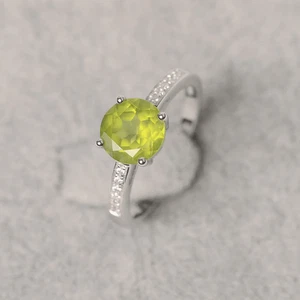 Solitaire Green Peridot Ring Natural Gemstone 925 Sterling Silver Ring For Women - Picture 1 of 4