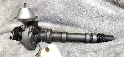 OEM Chevy Chevrolet Truck GMC Distributor 1112046 1B26 - Image 1 of 4