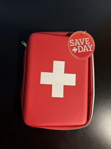 Save The Day Erste Hilfe Koffer Target Exclusive H14 - Bild 1 von 3