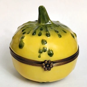 Miniature Pumpkin Shaped Pill Box Porcelain Limoges Chamart Majolica - Picture 1 of 6