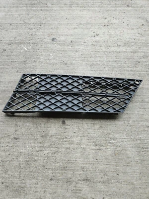 BMW E60 528i 535i 550i 2008-2010 parachoques delantero parrilla inferior lado del conductor izquierdo usado Foto 1 de 4