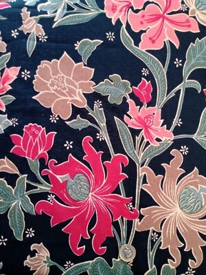 Vintage remnant of FLORAL Liberty of London VARUNA WOOL fabric approx 60 x 110cm - Image 1 of 4