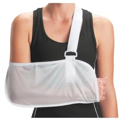 Procare Chieftain Arm Sling Size Medium 79-84175 White - Image 1 of 2