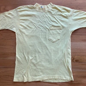 VINTAGE 1970s SEARS KNIT SPORT SINGLE STITCH YELLOW PLAIN BLANK POCKET SHIRT vtg - Picture 1 of 5