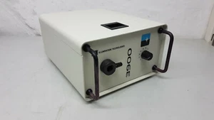 IT Illumination Technologies 3900 fuente de luz fría para microscopio fibra óptica - Imagen 1 de 9