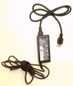 Cargador de computadora portátil Inspiron genuino OEM DELL LA65NS2-01 adaptador de corriente alterna 65 W + ¡CABLE! - Imagen 1 de 4