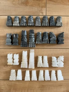 Vintage Mexican Aztec /Stone /Marble /Onyx Chess Set -32-pieces, White & Black - Picture 1 of 12