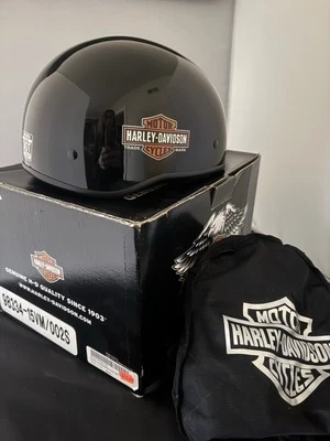 Casco de motocicleta Harley Davidson XS negro brillante con logotipo Foto 1 de 4