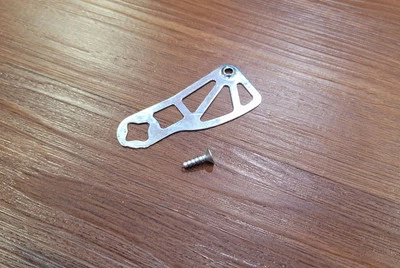 DeWALT STRAP RETENTION FOR DCS570 DCS573 DCS574 DCS578 7¼  CIRCULAR SAW N135988 - Image 1 of 2