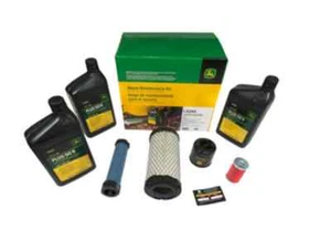 John Deere Hauswartungsset #LG243 - Bild 1 von 1