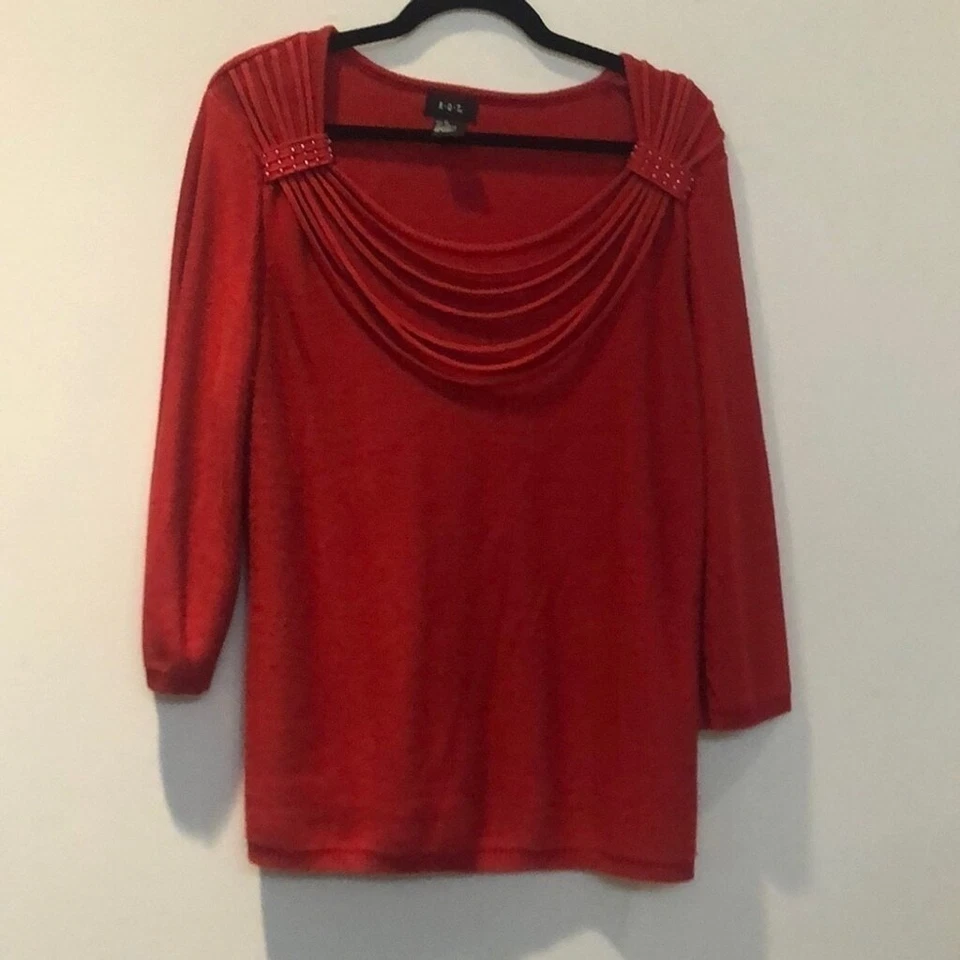 RQT XL Suéter Rojo Manga 3/4 Foto 1 de 4