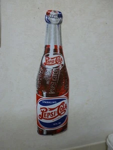Pepsi Tin of vintage Pepsi Bottle - Picture 1 of 1