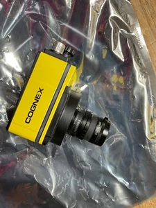 Cognex 821-10035-2R CAMERA IS6700M-373-50 825-10645-1R - Picture 1 of 4