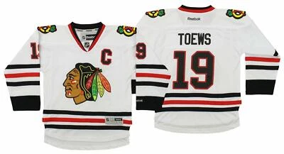 Camiseta deportiva de jugador Reebok NHL Youth Chicago Blackhawks Jonathan Toews #19 Foto 1 de 2