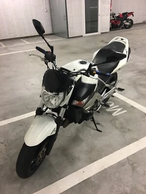 Suzuki GSR 600ccm - Bild 1 von 4