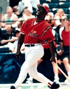 RICO CARTY Signed 8x10 Baseball Photo JSA Sticker - Picture 1 of 1