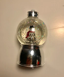 BELIEVE 3 INCH MUSICAL GLOBE WITH SNOWMAN IN CHRISTMAS TREE ORNAMENT NEW NO BOX - Imagen 1 de 3