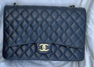 Authentic CHANEL Black Caviar Maxi GHW Classic Flap Bag. - Picture 1 of 13