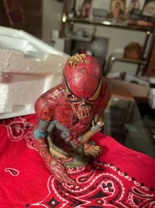 MARVEL ZOMBIES Wizard Exclusive SPIDER-MAN Mini-BUST STATUE - Picture 1 of 6