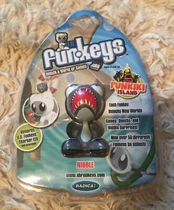 UB FUNKEYS FUNKIKI ISLAND NIBBLE GRAU M5536 - Bild 1 von 2