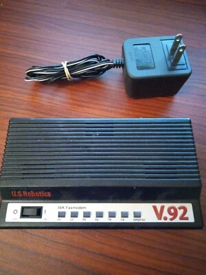US Robotics V.92 56K External Faxmodam Model 5686  - Image 1 of 4