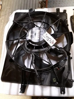 Radiator Fan Motor Fan Assembly Coupe Fits 13-14 GENESIS 2323824 - Изображение 1 из 4