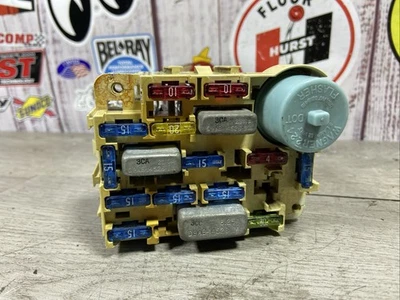 1992-96 Ford F150 250 350 Bronco Interior Fuse Box Relay Junction OEM Fomoco - Image 1 of 4