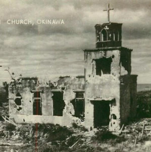 Postal de Okinawa Japón bombardeada iglesia cristiana Segunda Guerra Mundial C. 1947 - Imagen 1 de 3
