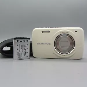 Olympus Digital Camera VH-210 14.0MP White Tested - Picture 1 of 8