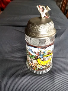 Post Glaskrug 0,5 l Zinndeckel mit Posthorn - Hoch auf dem gelben Wagen Spieluhr - Bild 1 von 4