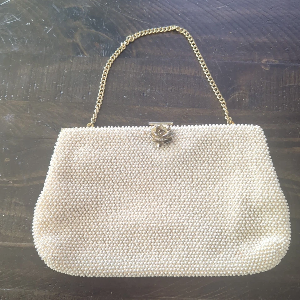 Bolso de Mano con Cuentas Cartera Petite-Bead Vintage Hecho en EE. UU. Foto 1 de 4