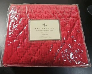 Pottery Barn One (1) Velvet Silk Diamond Quilted Standard Sham Red. 26"×20" - Picture 1 of 3